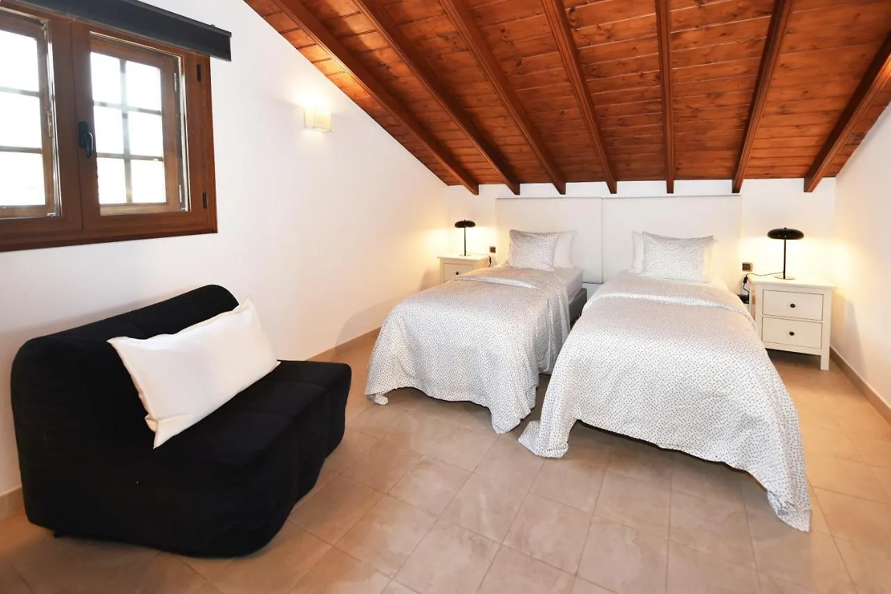Apartamentos La Casa Verde Puerto de la Cruz  0*, Puerto de la Cruz (Tenerife) Spain