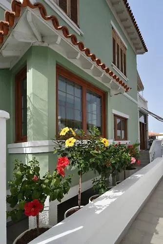 Apartamentos La Casa Verde Puerto de la Cruz  Spain