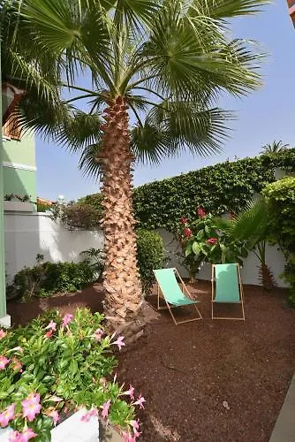 Apartamentos La Casa Verde Puerto de la Cruz  0*, Puerto de la Cruz (Tenerife) Spain