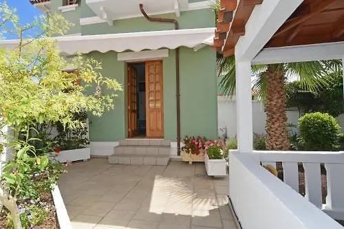 Apartamentos La Casa Verde Puerto de la Cruz  Puerto de la Cruz (Tenerife)