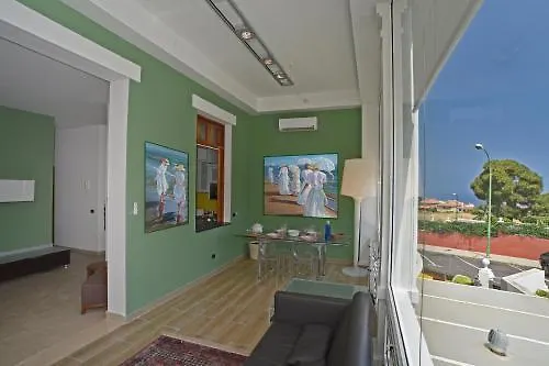 Apartamentos La Casa Verde Puerto de la Cruz  Spain